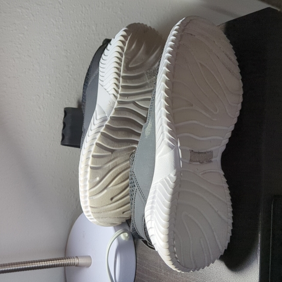 Torrid WW 7.5 Slip on sneakers - Picture 2 of 4